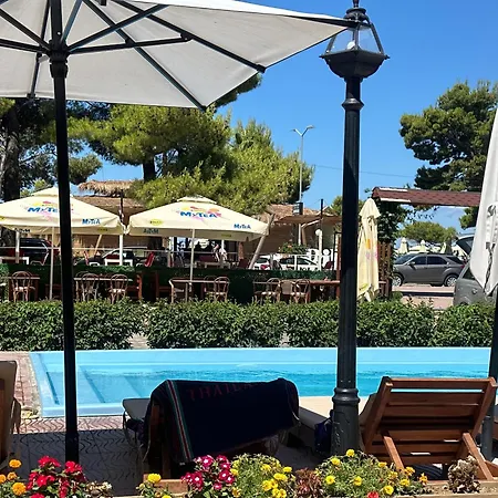 Bujtina E Zefit Casa vacanze *