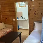 Bujtina E Zefit Shëngjin